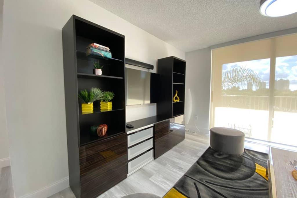 Апартаменты Yacht Club At Aventura 2 Bed 2 Bath Luxurius Cozy Brand New 2020 Экстерьер фото